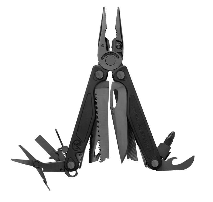 Мультитул Leatherman Charge Plus Black (832601)