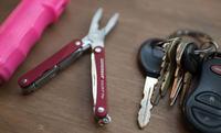 Мультитул Leatherman Squirt PS4 Red (831227)